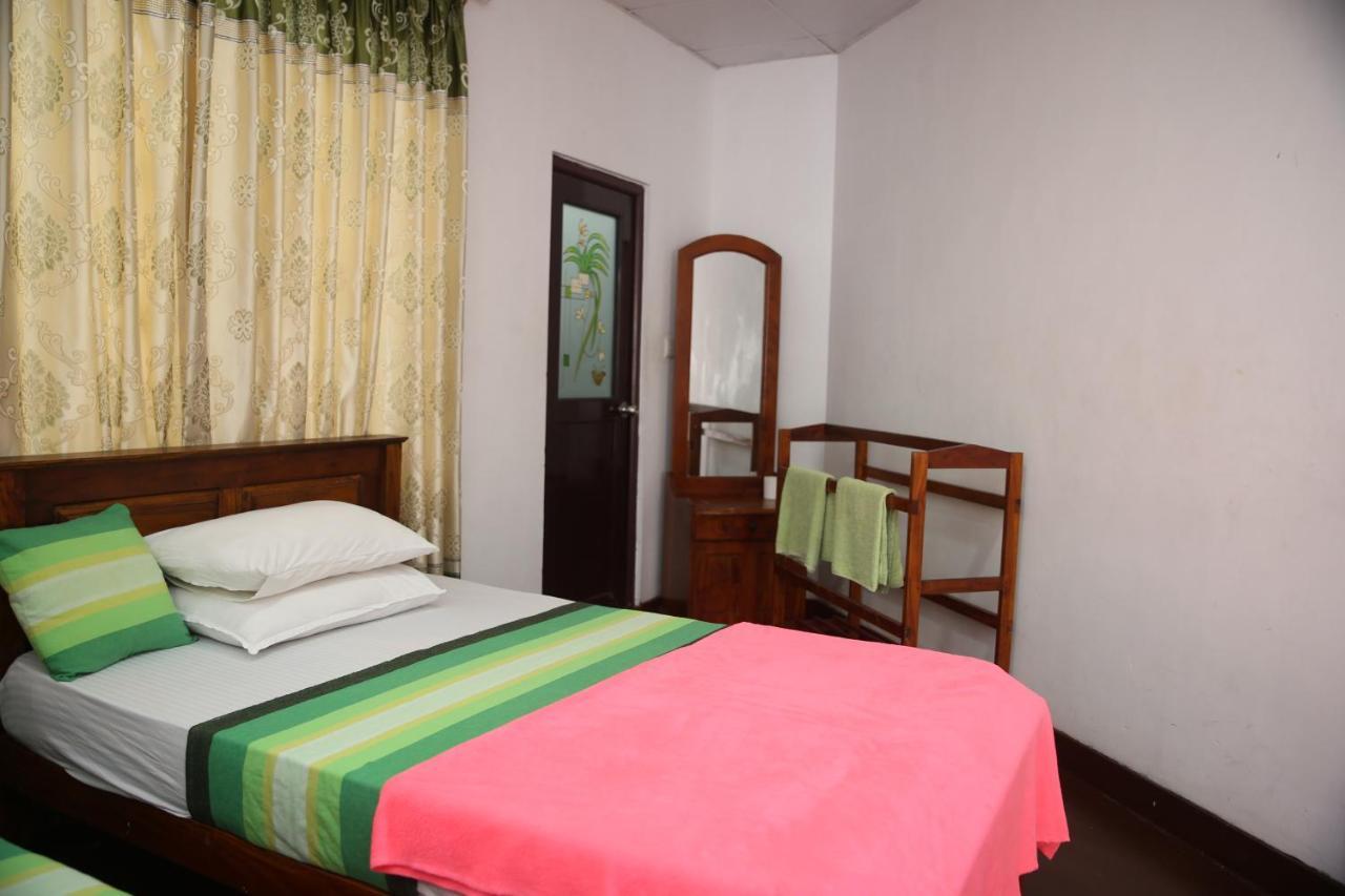 Super Spot Guest House إيلا المظهر الخارجي الصورة