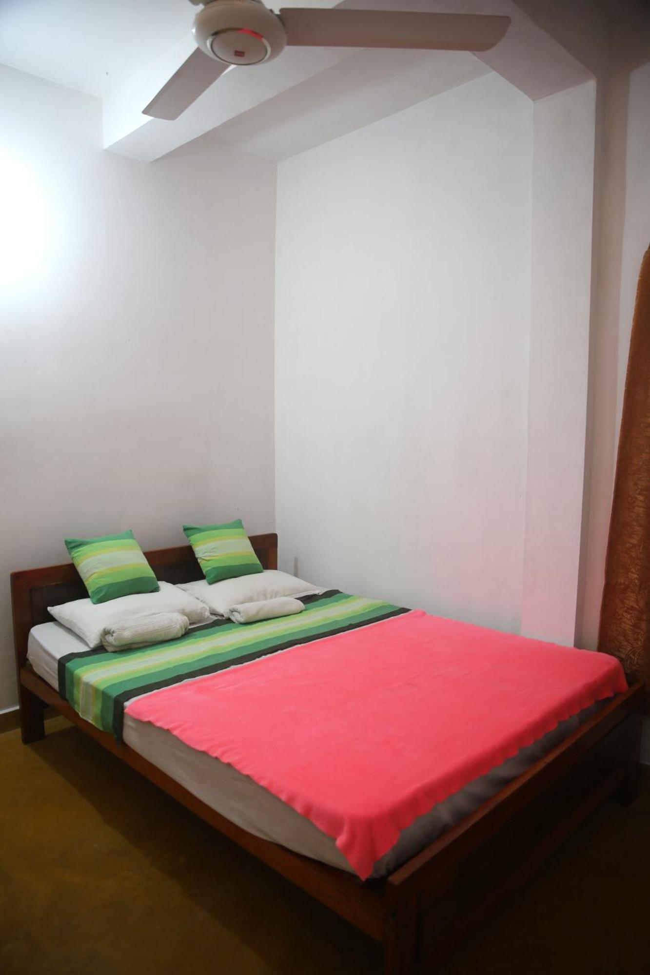 Super Spot Guest House إيلا المظهر الخارجي الصورة