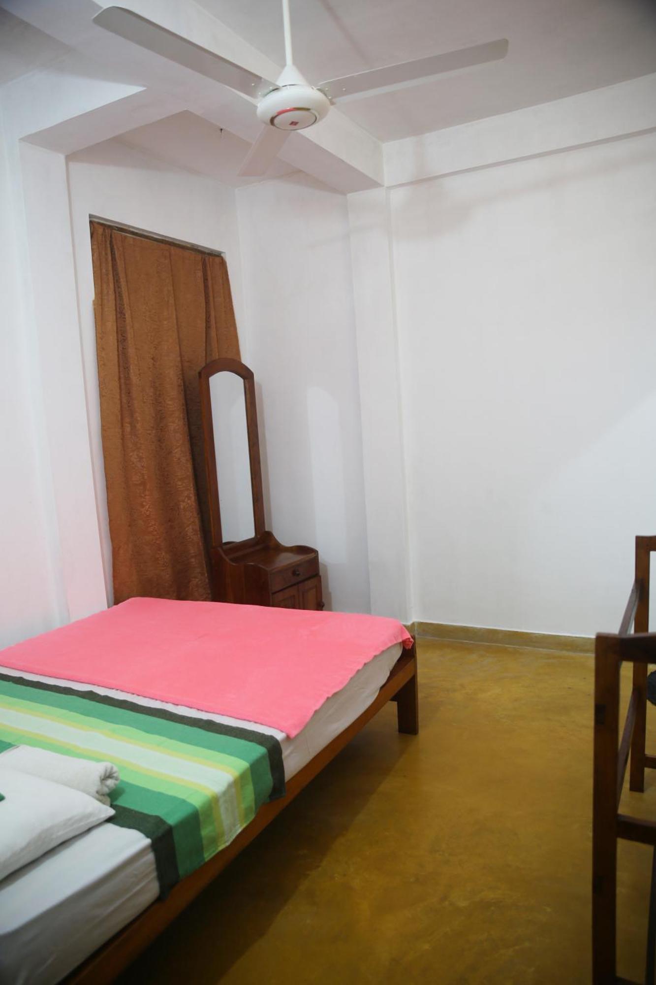 Super Spot Guest House إيلا المظهر الخارجي الصورة